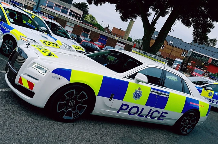 Rolls-Royce Ghost Black Badge Police car: immagini ufficiali