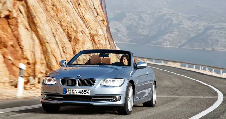 BMW Serie 3: la Coupé e la Cabrio si rifanno il trucco