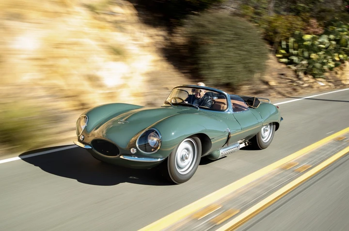 Jaguar XKSS: nuove immagini ufficiali