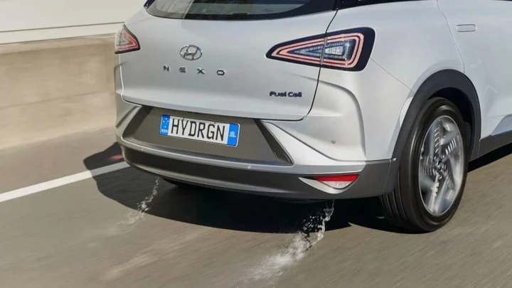 Auto a idrogeno, quali sono i vantaggi di questa alimentazione