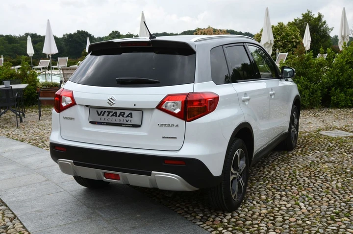 Nuova Suzuki Vitara Exclusive: immagini ufficiali