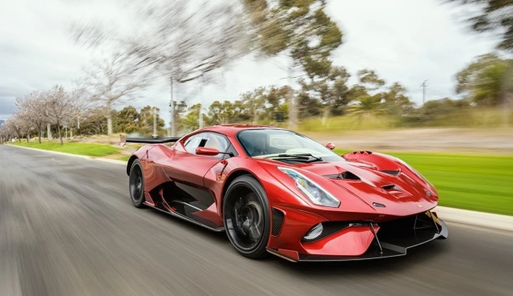 Brabham BT62R: ecco la supercoupé in configurazione stradale