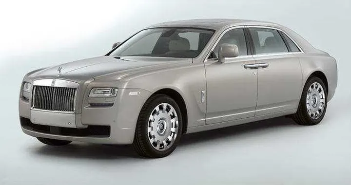 Rolls-Royce Ghost EWB al Salone di Shanghai