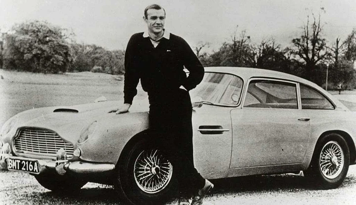 In vendita l'Aston Martin DB5 di 007