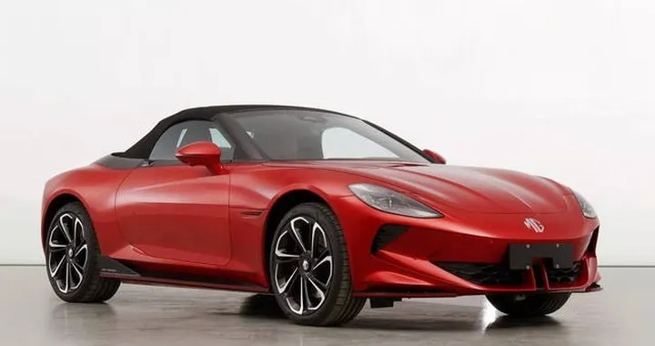 MG Cyberster: le immagini della nuova spider elettrica