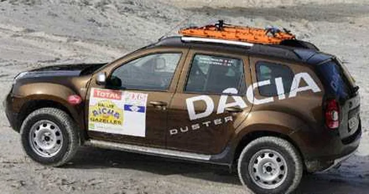 Dacia Duster: costa poco e affronta i Rally