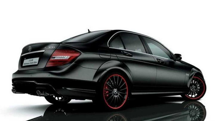 Mercedes C63 AMG Performance Studio