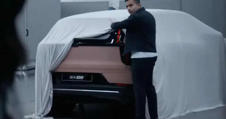 Volvo EX60: debutto ufficiale previsto per il 2026