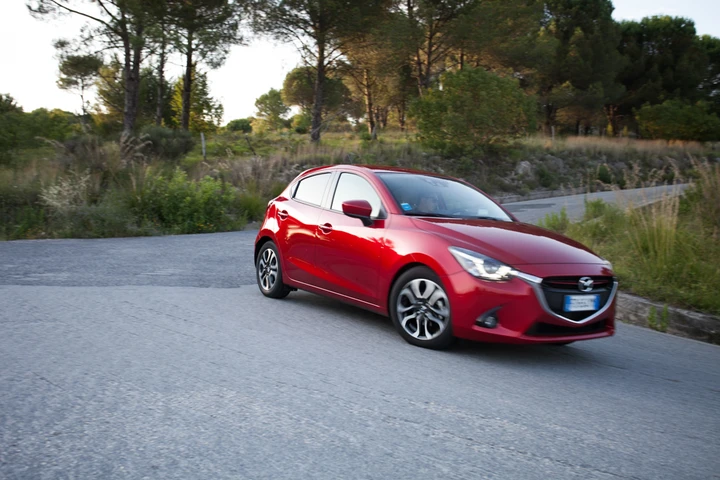 Mazda 2 1.5 Skyactiv-D: la prova su strada