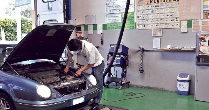Revisioni auto 2012: in aumento la spesa