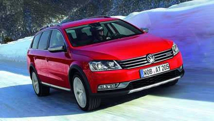 Volkswagen Passat Alltrack: prezzo da 38.100 euro