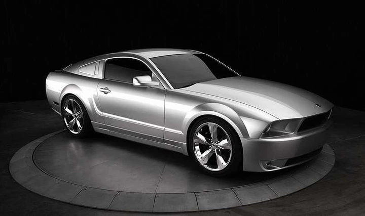 Mustang Iacocca Silver Edition 45th Anniversary: 45 Mustang 