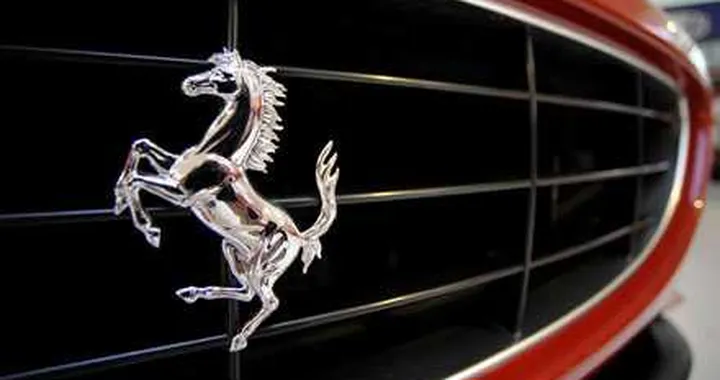 Ferrari punta a vendere 8.000 vetture l'anno