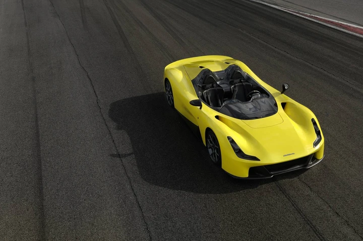 Dallara Stradale 2017: immagini ufficiali