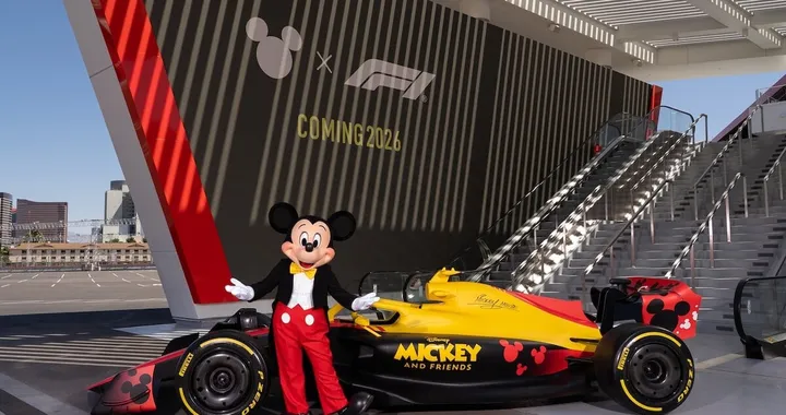 Mickey in pista: la Formula 1 abbraccia l’universo Disney