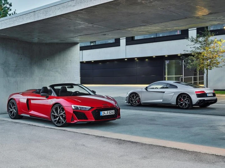 Audi R8 V10 RWD: prezzi da 154.750 euro