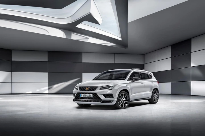 Cupra, nuova gamma 2018: prime immagini ufficiali