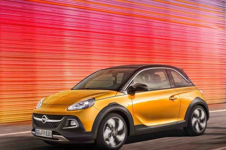 Opel Adam Rocks: nuove foto ufficiali