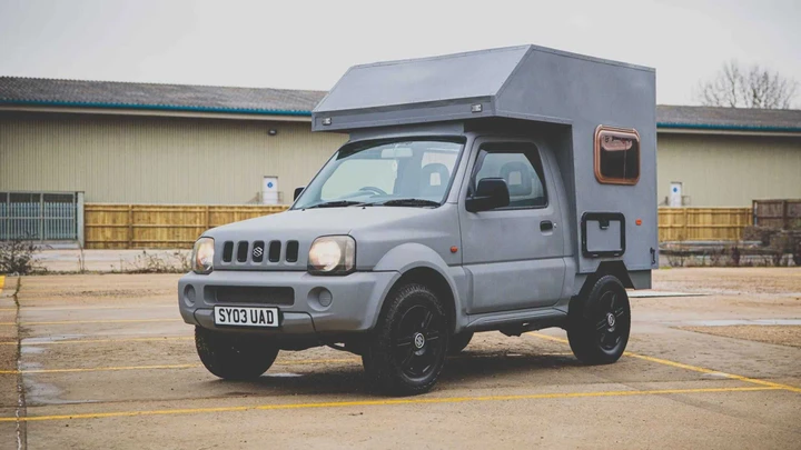 Suzuki Jimny Camper: le immagini