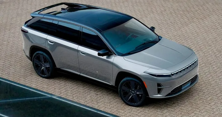 Trapelate le prime immagini della nuova Jeep Wagoneer S