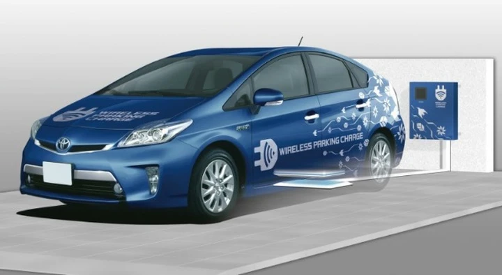 Toyota sperimenterà la ricarica wireless