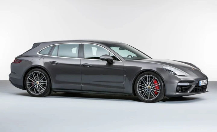 Porsche Panamera Sport Turismo: spazio al lusso