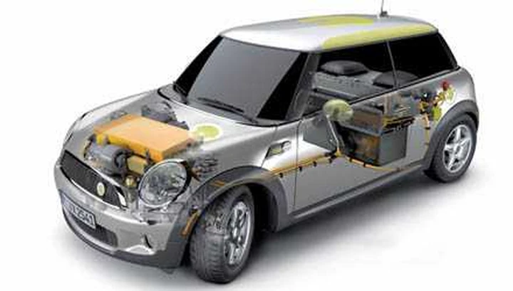 Tokyo: primi test per le auto elettriche