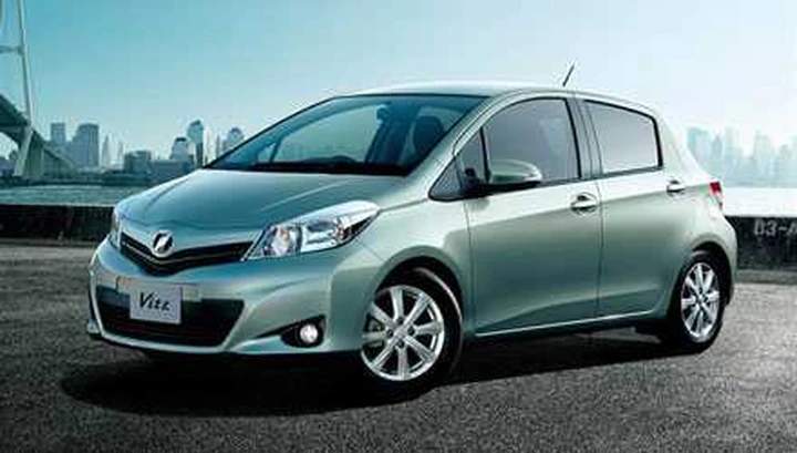 Nuova Toyota Yaris, si fa più muscolosa