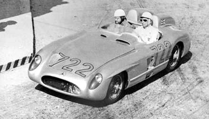 Mercedes 300 SLR e SLR Stirling Moss, passato e presente alla Mille Miglia