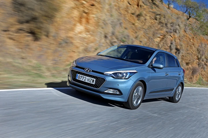 Nuova Hyundai i20 2014: nuove immagini ufficiali