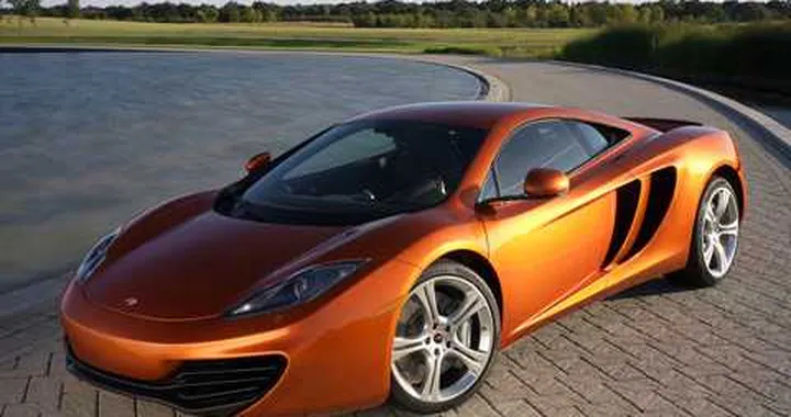 Svelata ufficialmente la McLaren MP4-12C