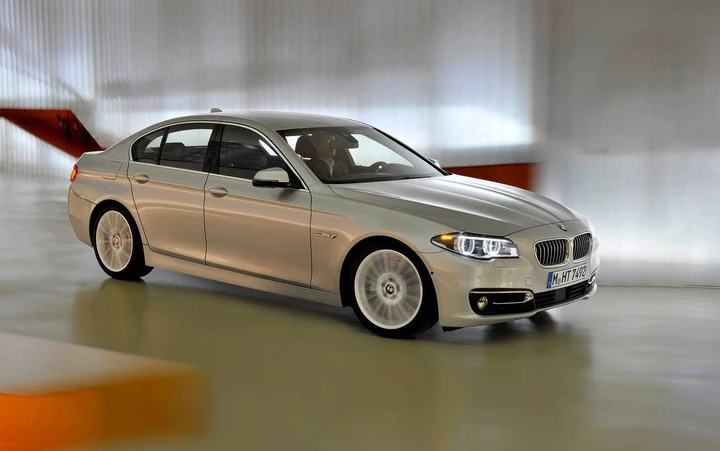 Bmw Serie 5 2014: immagini ufficiali