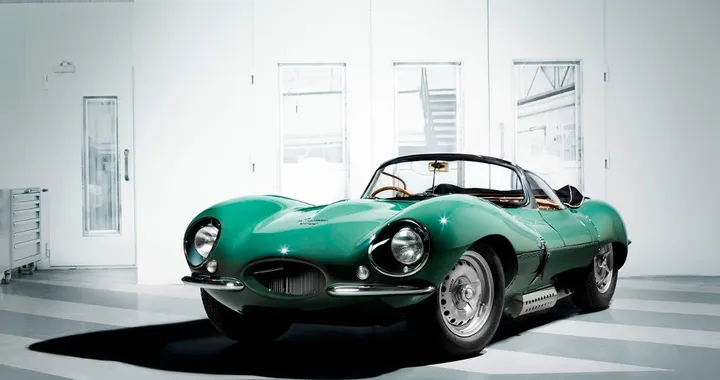 Jaguar XKSS: al Salone di Los Angeles il ritorno di un mito