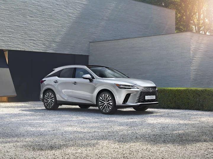 Lexus RX 2022: la quinta generazione è tutta nuova