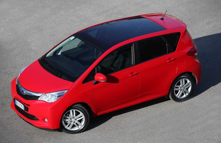 Subaru Trezia Model Year 2011