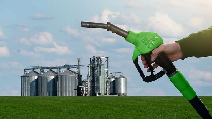 Biocarburanti ed e-fuel: come vengono prodotti e loro caratteristiche