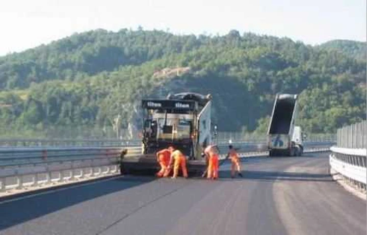 Lavori stradali ai minimi storici nel 2011
