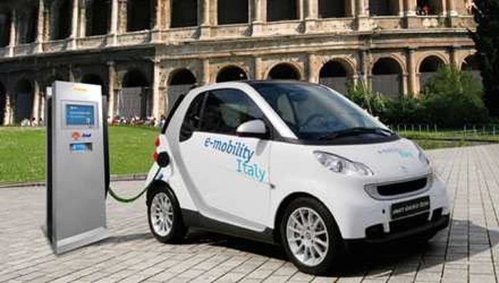 E-mobility Italy, via ai primi 100 automobilisti