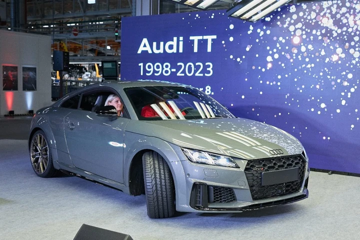 Audi TT, il ritorno della coupé sarà elettrico: debutto a Monaco?