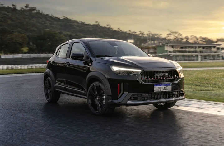 Pulse Abarth: Fiat lancia la SUV sportiva da 188 CV per il Brasile