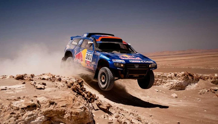 Volkswagen: terza vittoria consecutiva alla Dakar