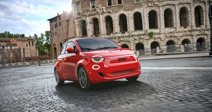 Mirafiori riparte: Fiat 500 elettrica e Maserati tornano in produzione
