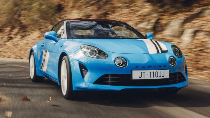 Alpine A110: il futuro non è solo 100% elettrico ma anche ibrido