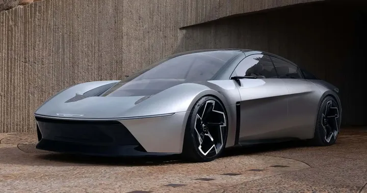 Chrysler Halcyon Concept è stata svelata [FOTO]