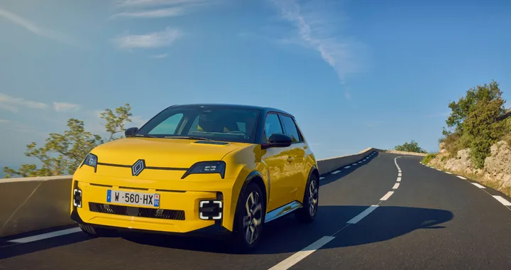 Renault 5 E-Tech: elettrica sotto i 25.000 euro, missione compiuta