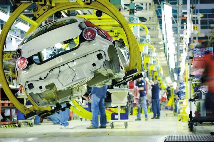 Filiera dell'auto contro l’aumento dell’IPT