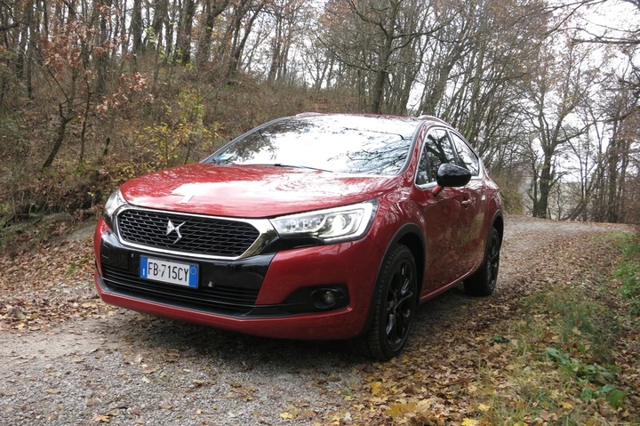 Nuova DS4 e DS4 Crossback in prova