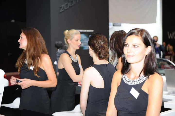 Ragazze Parigi 2012