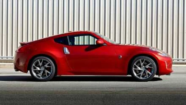 Nissan 370Z: la nuova serie nel 2015