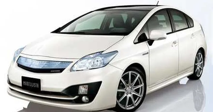 Un kit ufficiale da Modellista per la terza generazione della Toyota Prius